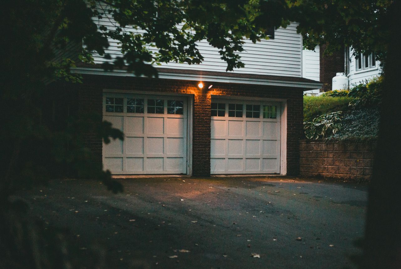 Garage door service in Edison, NJ